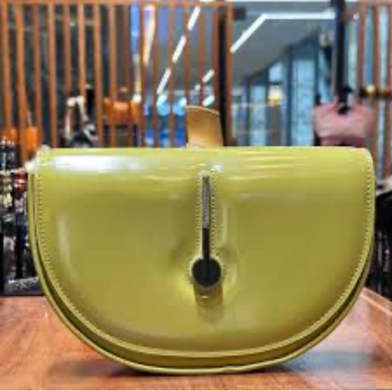 Fıstık Yeşili Çanta