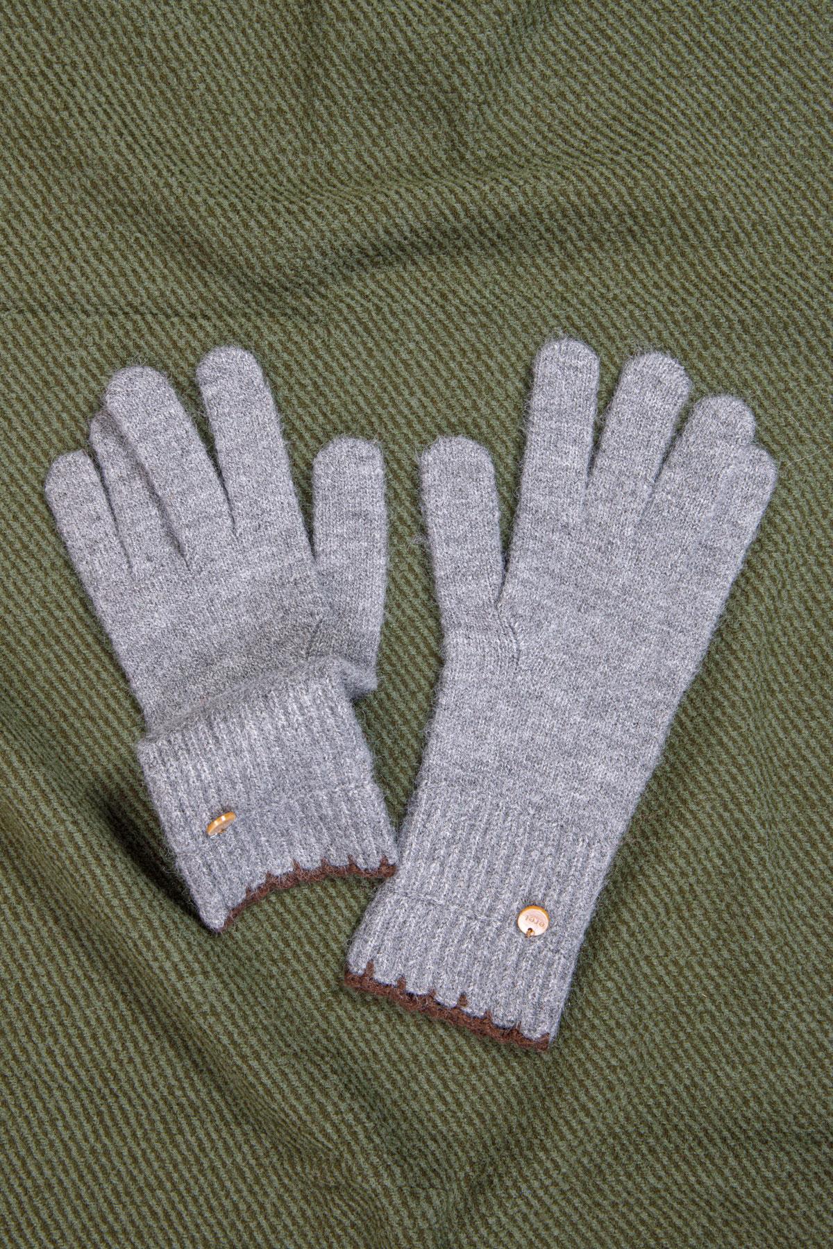 kenar nakışlı gri